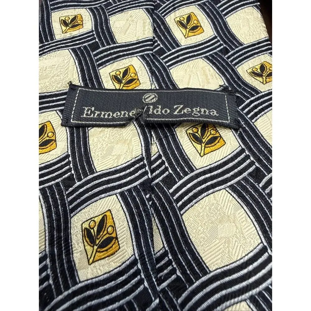 Ermenegildo Zegna Silk Tie Italy Ivory Black Gold Geometric Lattice Medallion